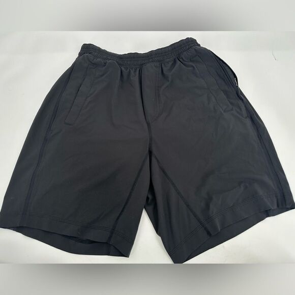 Lululemon Black Men’s Response Short Lined Size Medium? 9.5” Inseam - Picture 2 of 8